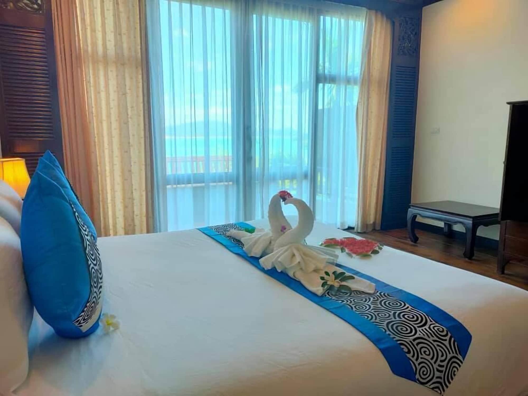 Racha Kiri Resort & Spa, Кханом Екстериор снимка