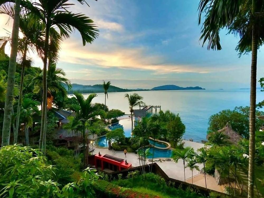 Racha Kiri Resort & Spa, Кханом Екстериор снимка