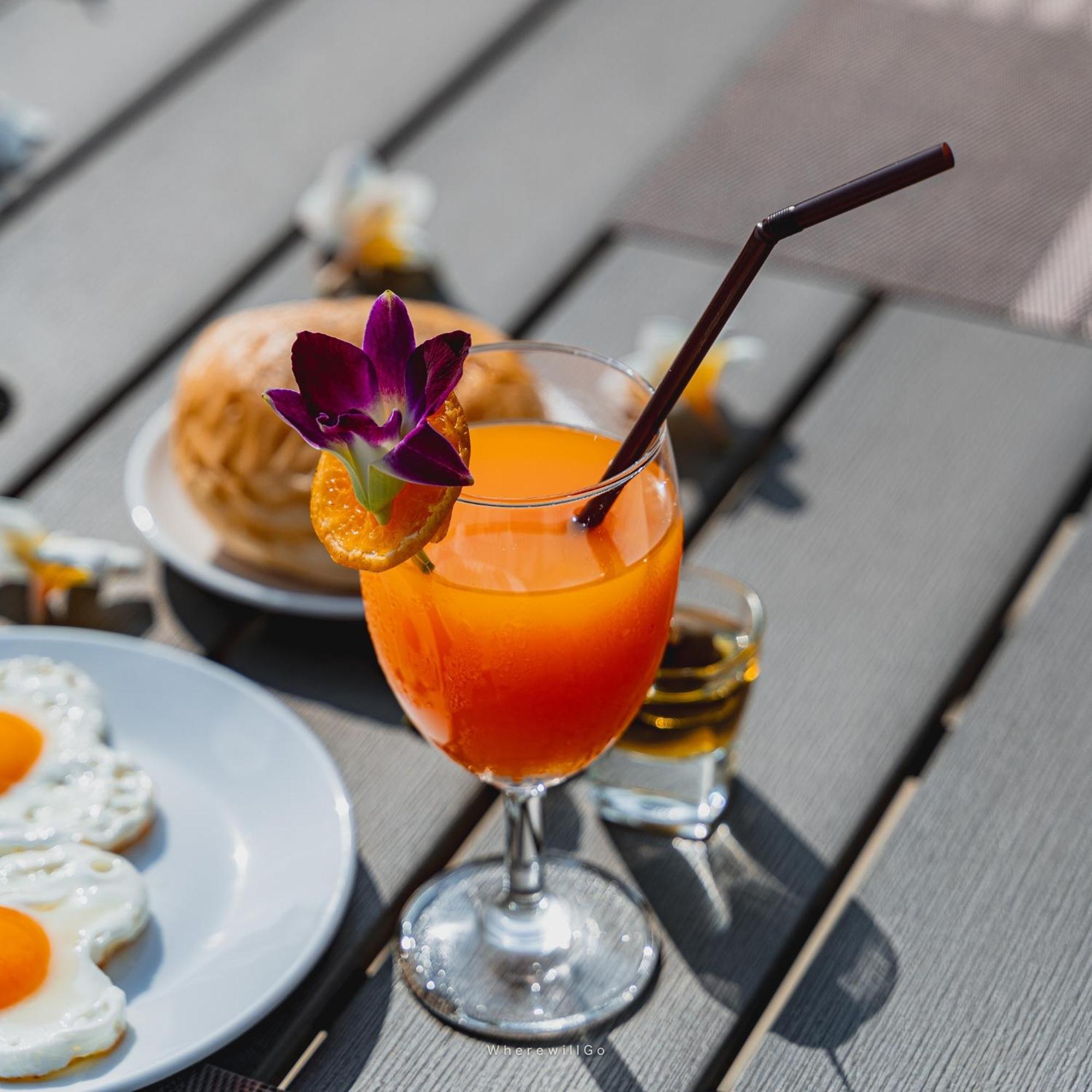 Racha Kiri Resort & Spa, Кханом Екстериор снимка