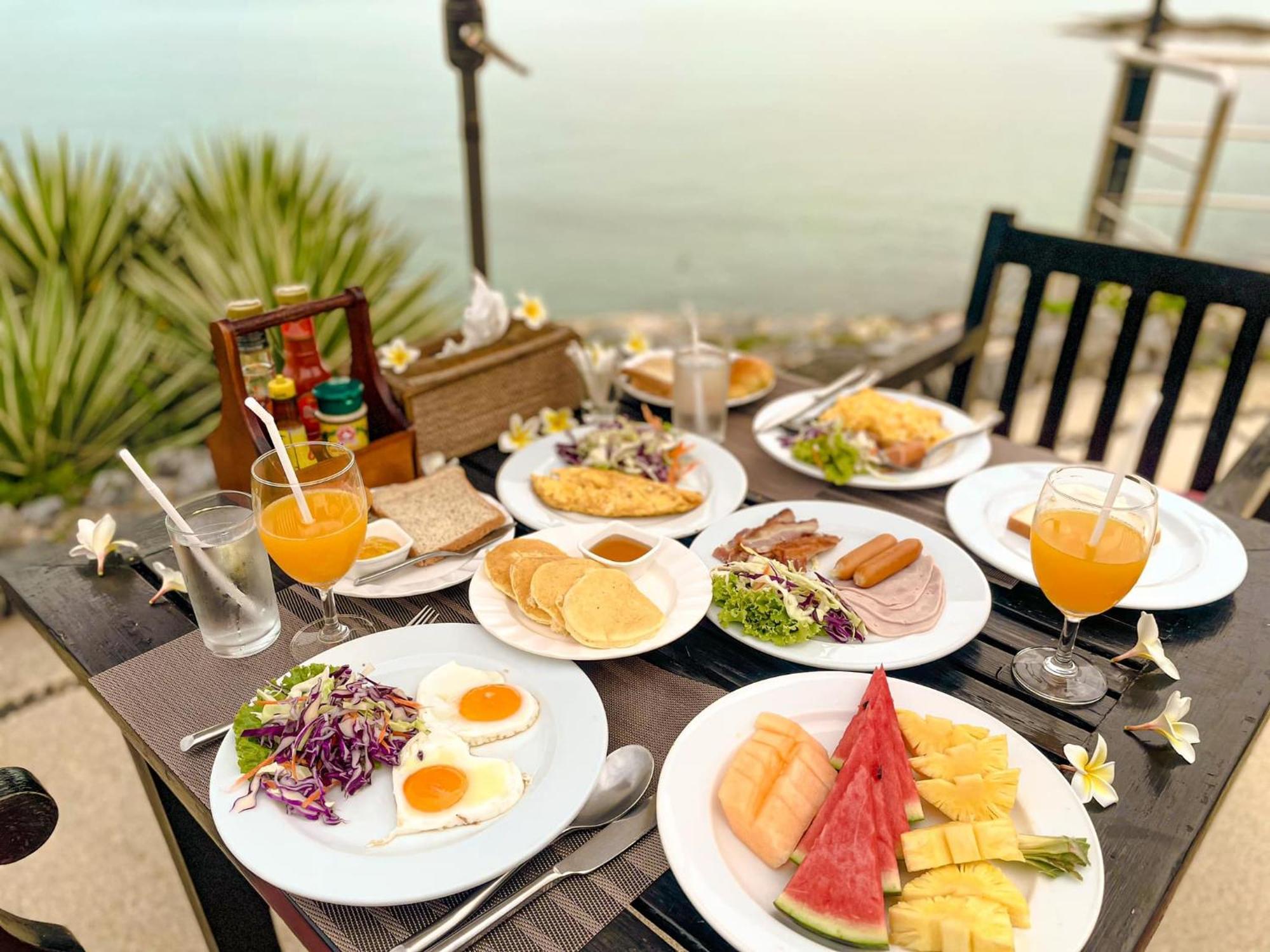 Racha Kiri Resort & Spa, Кханом Екстериор снимка