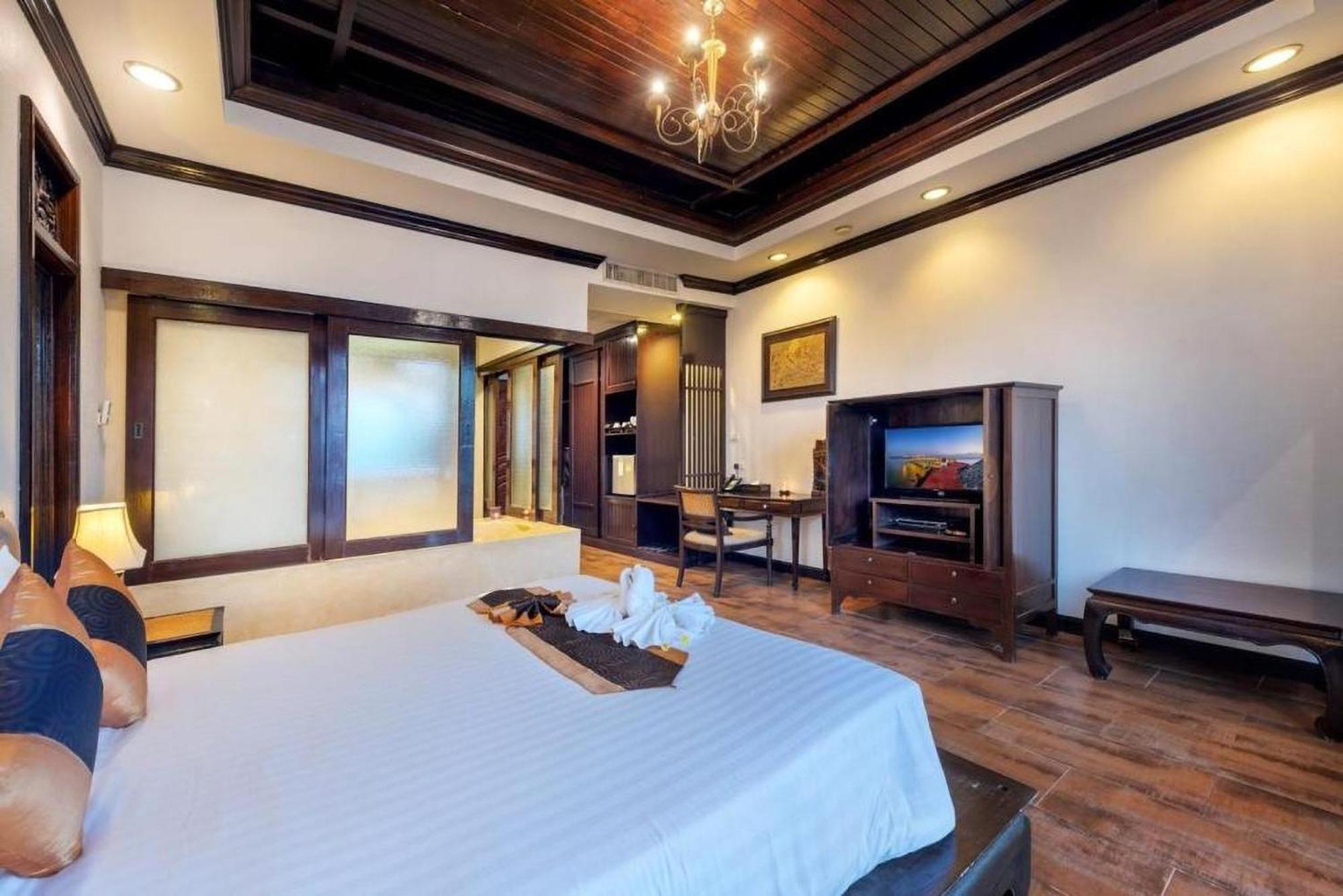 Racha Kiri Resort & Spa, Кханом Екстериор снимка